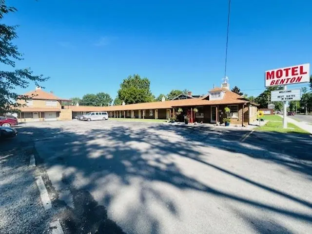 Hotel Benton Motel 4*