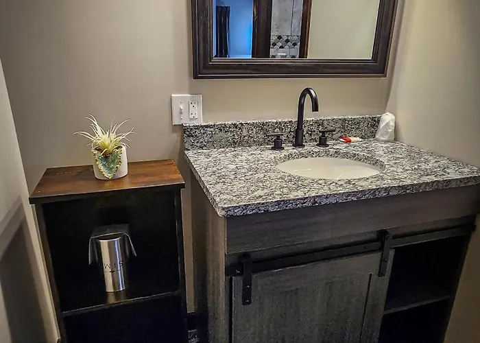 Benton Motel 4*